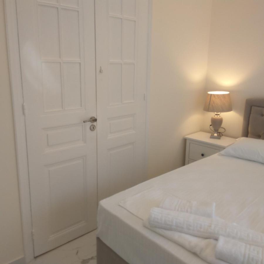 Athens City Center Luxury Suites Ngoại thất bức ảnh